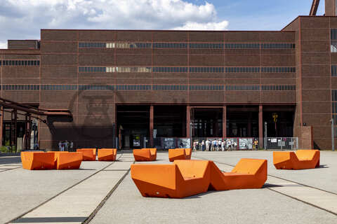 Als Werner-Müller-Platz wird der Platz vor der Kohlenwäsche auf Schacht XII bezeichnet. Im Sommer finden dort regelmäßig Open-Air-Veranstaltungen statt.